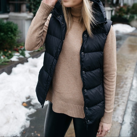 J. Crew Jackets & Blazers - NWOT J Crew puffer vest